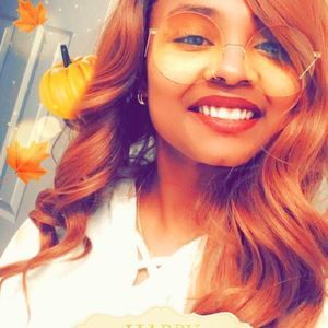 Meet your Posher, Jasmine